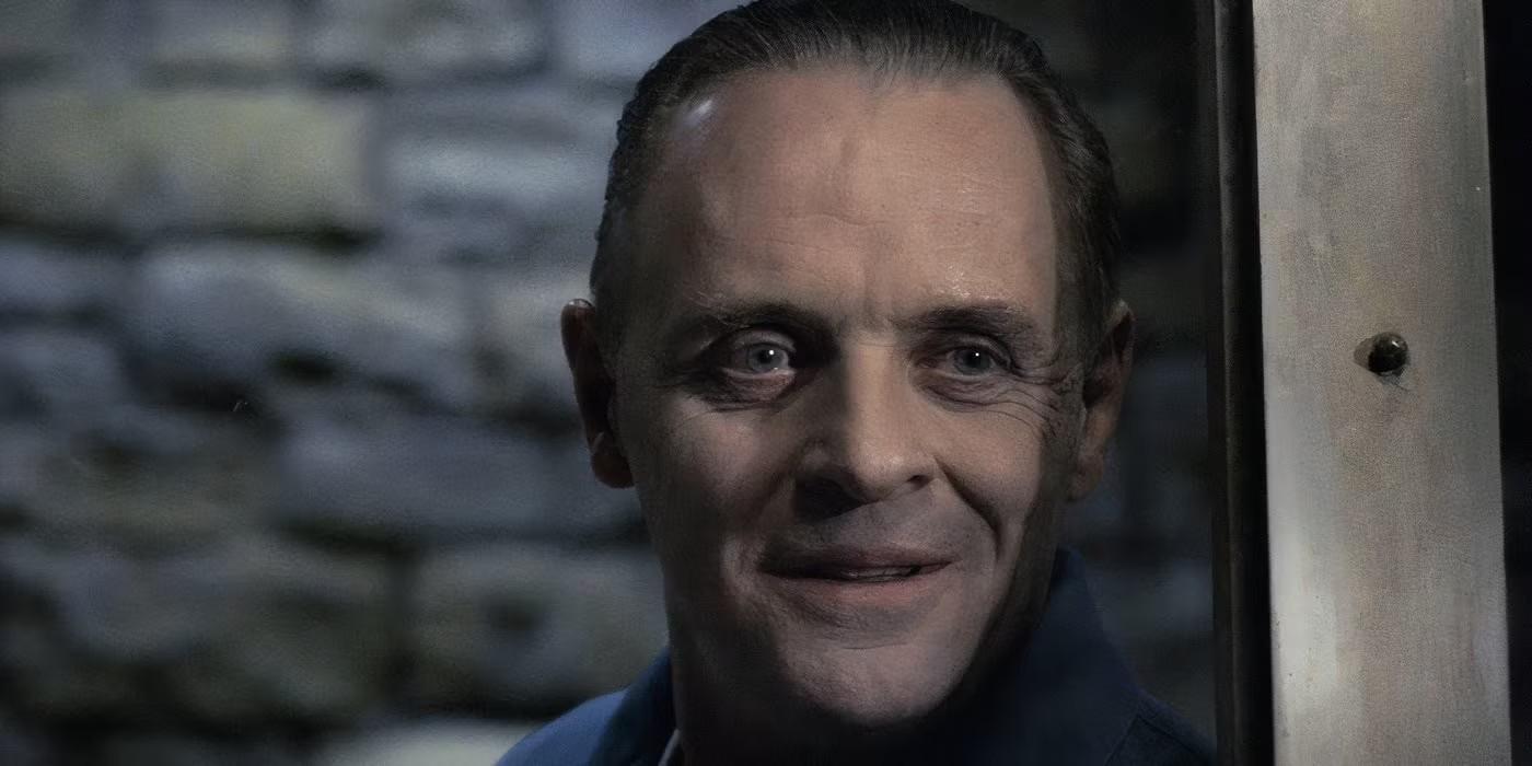 بهترین فیلم های ترسناک دهه 90: Sir Anthony Hopkins در نقش دکتر Hannibal Lecter در The Silence of the Lambs