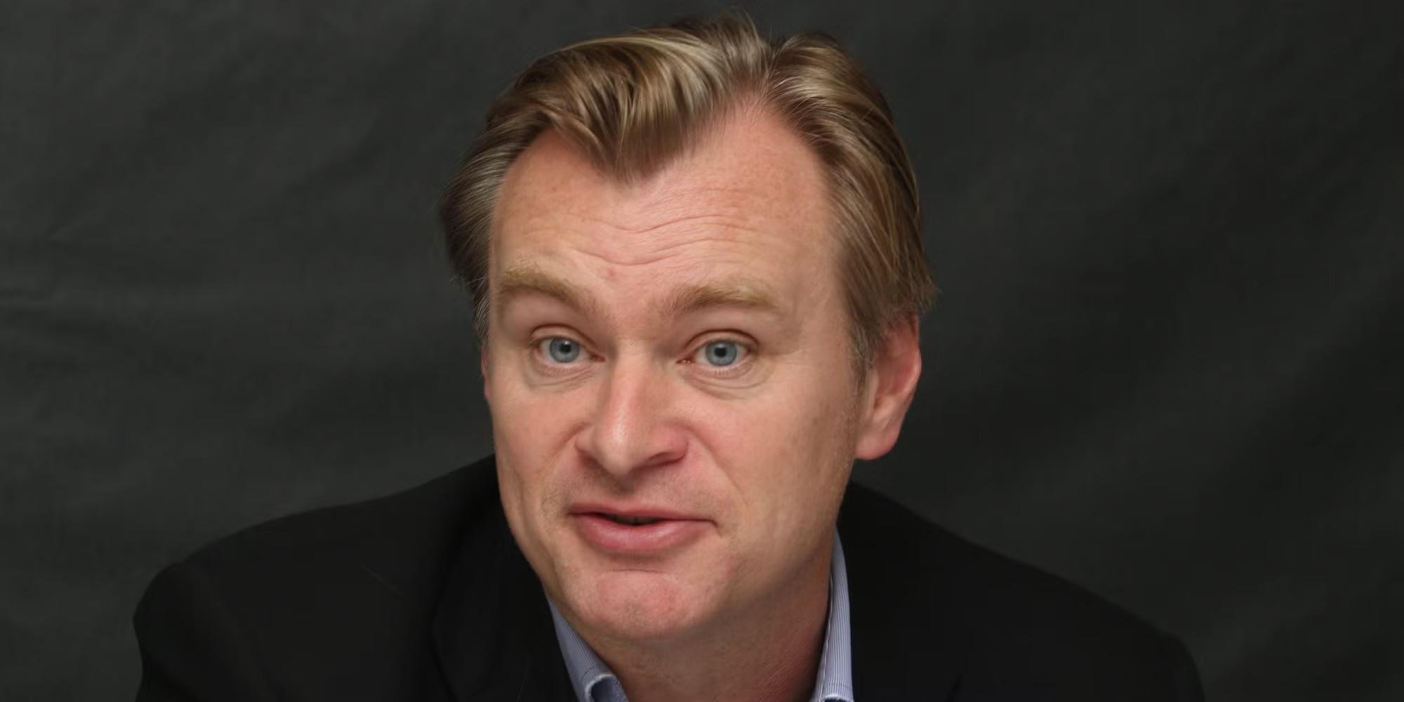 کریستوفر نولان رئیس DGA - Christopher Nolan at a press conference for Interstellar (2014)