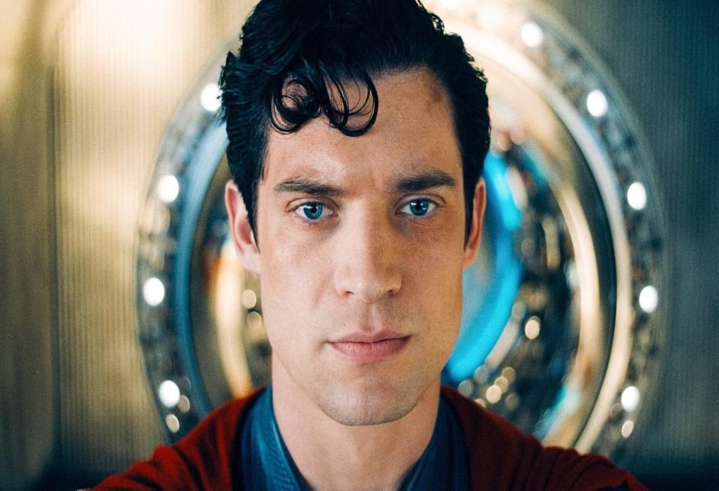 5 اقتباس  کمیک DCU: پتانسیل داستانی آینده با Superman و Peacemaker