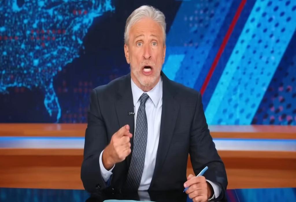 پاسخ Jon Stewart به Trump پس از تعلیق Jimmy Kimmel در The Daily Show