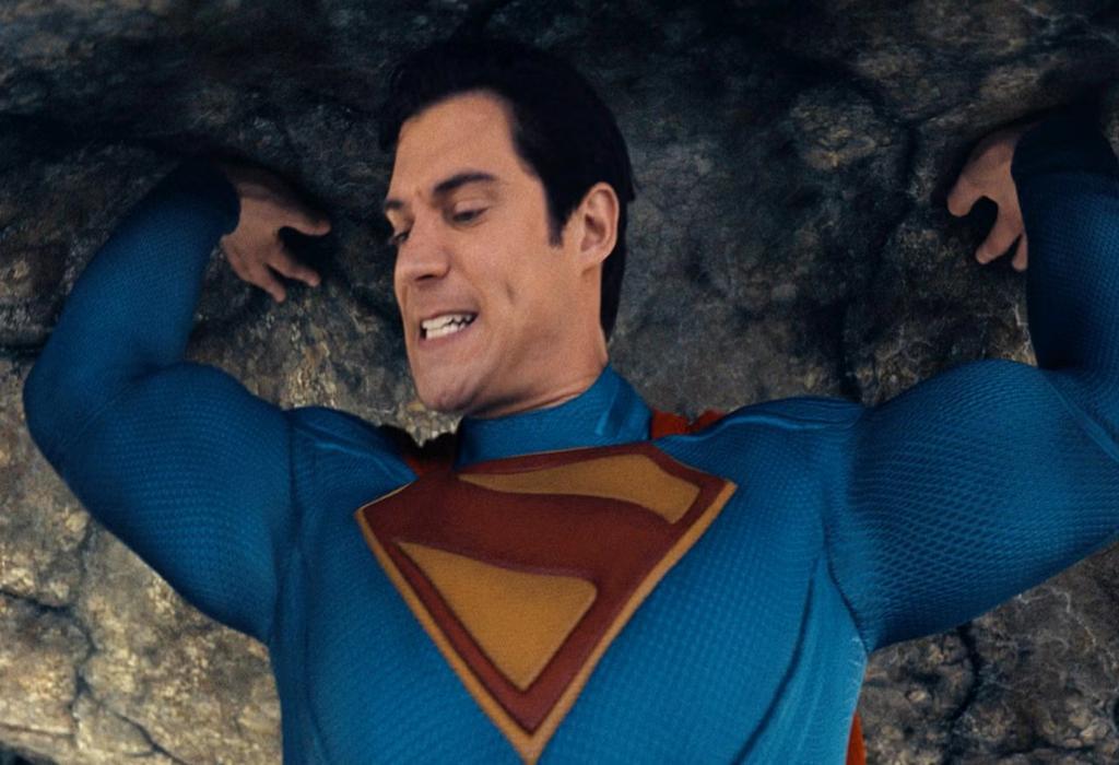 هیولای Peacemaker و Superman در فصل 2 قسمت 5 Peacemaker: ایستراگ ها و ارتباطات
