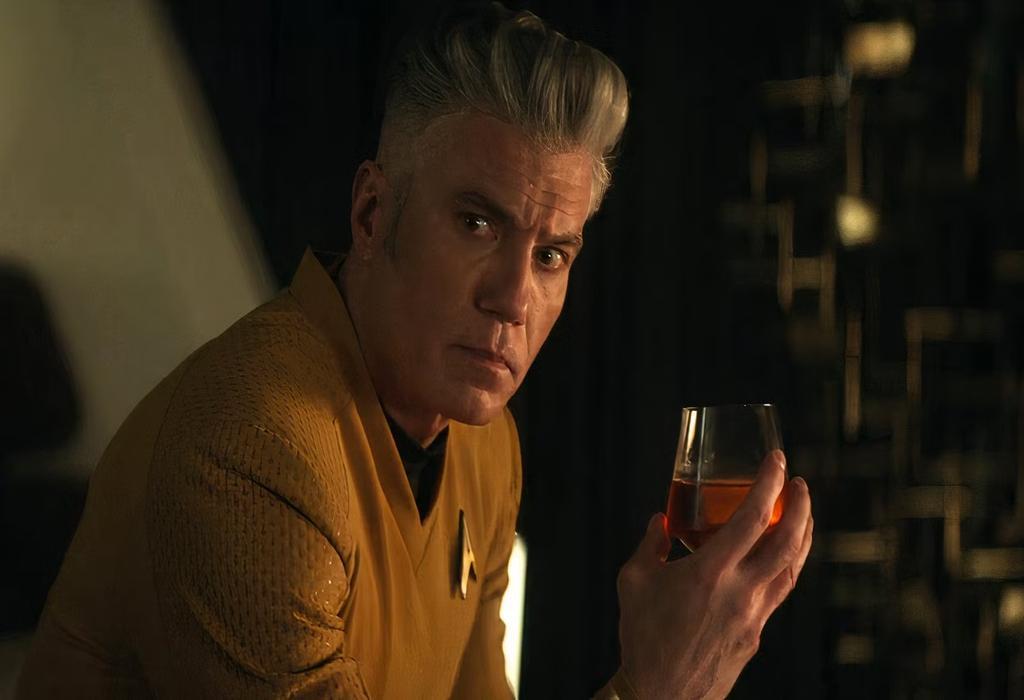 سرنوشت عاشقانه Captain Pike در Star Trek: Strange New Worlds فصل 3 و تناقضات آن