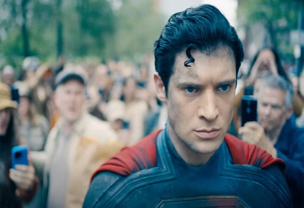 جزئیات حیرت آور James Gunn و توالت Superman در زندان ابعاد جیبی لکس لوتر