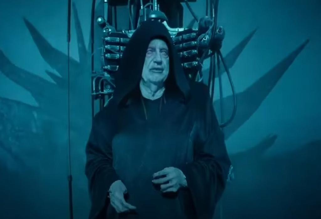 یکشنبه 23 شهریور 1404؛ چرا شرارت پالپاتین در Star Wars او را به یک ضدقهرمان عالی تبدیل کرده است؟