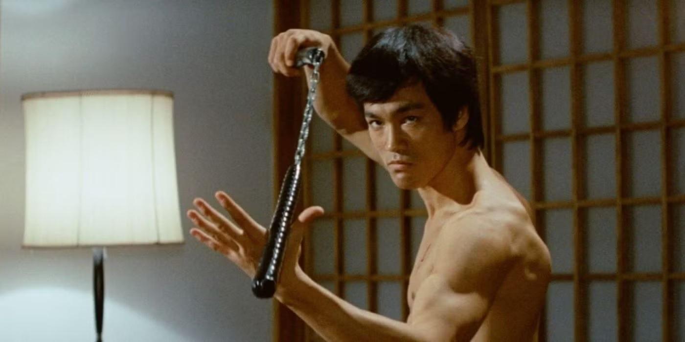 Fist of Fury بروس لی، یکی از فیلم های رزمی دیدنی دوباره