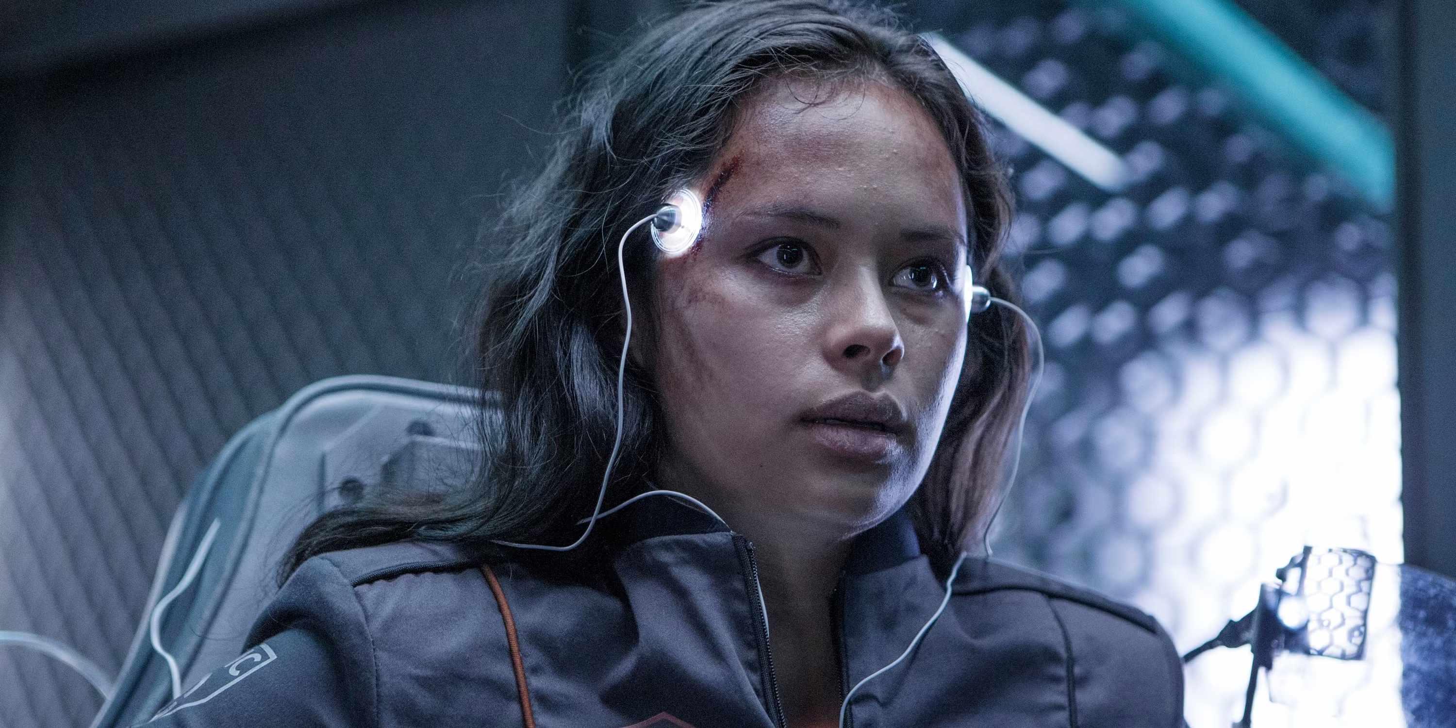 Frankie Adams در نقش Bobbie Draper در The Expanse و چالش های ادامه اکسپنس