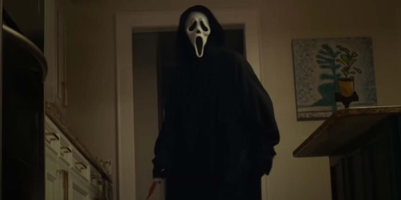 بهترین فیلم های ترسناک دهه 90: Ghostface در خانه ای در Scream