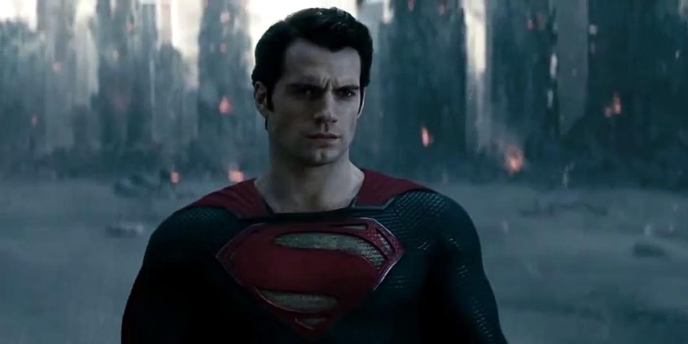 مقایسه سود Superman و Man of Steel: هنری کاویل در نقش Superman در Man of Steel