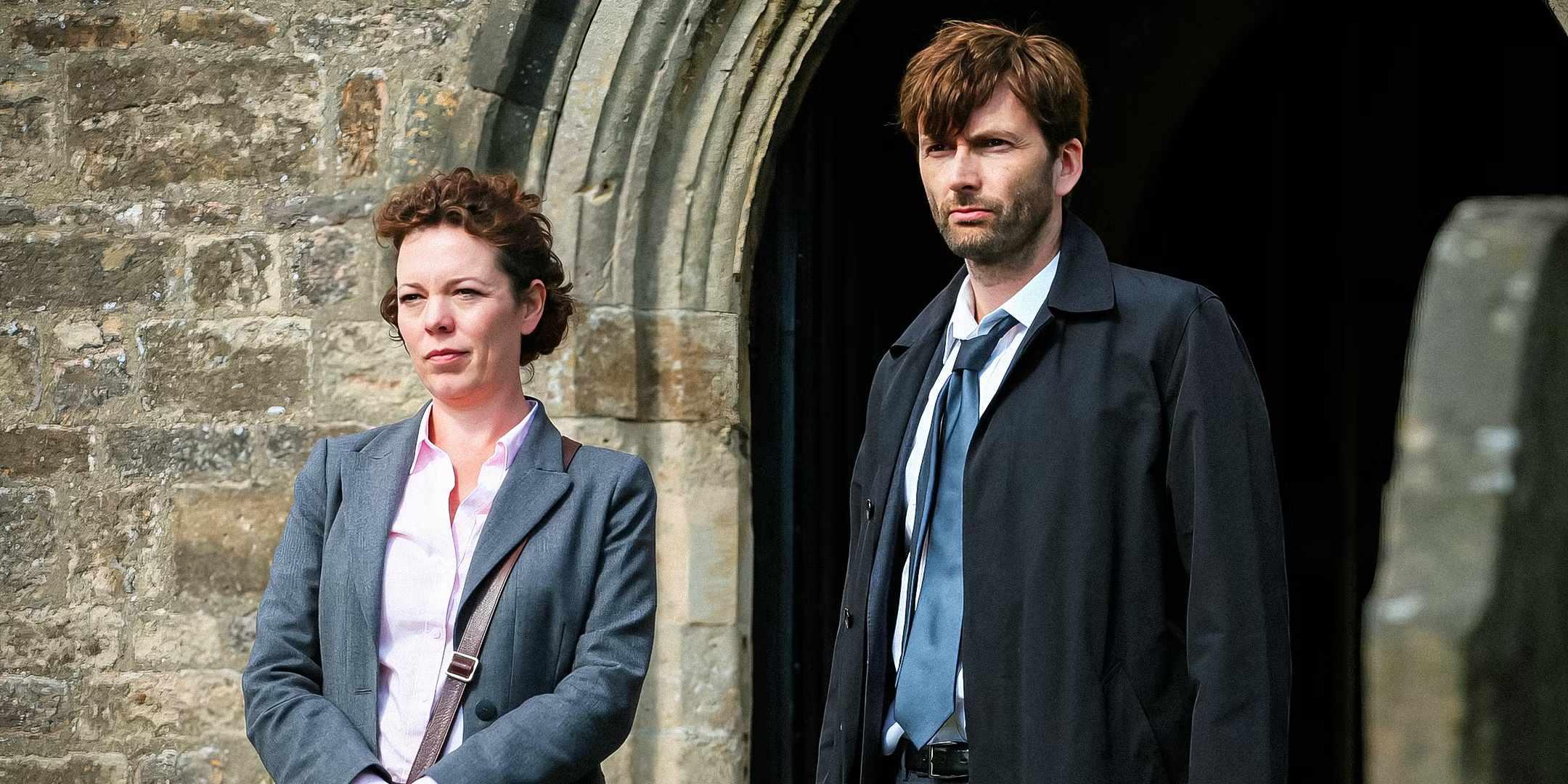 اولیویا کلمن و دیوید تنانت در Broadchurch، از بهترین بازی ها در سریال کارآگاهی