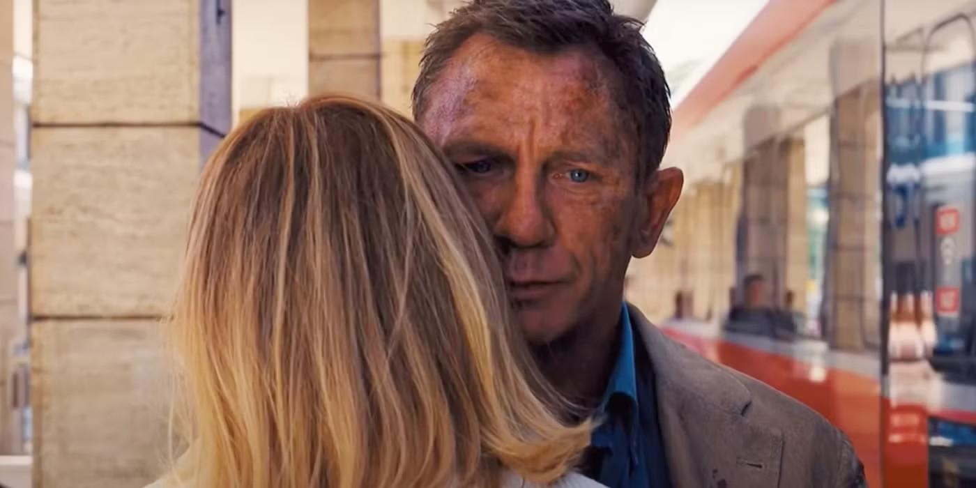 Bond در حال بغل کردن مادلین و لذت نبردن از آن در No Time To Die بهترین پایان James Bond