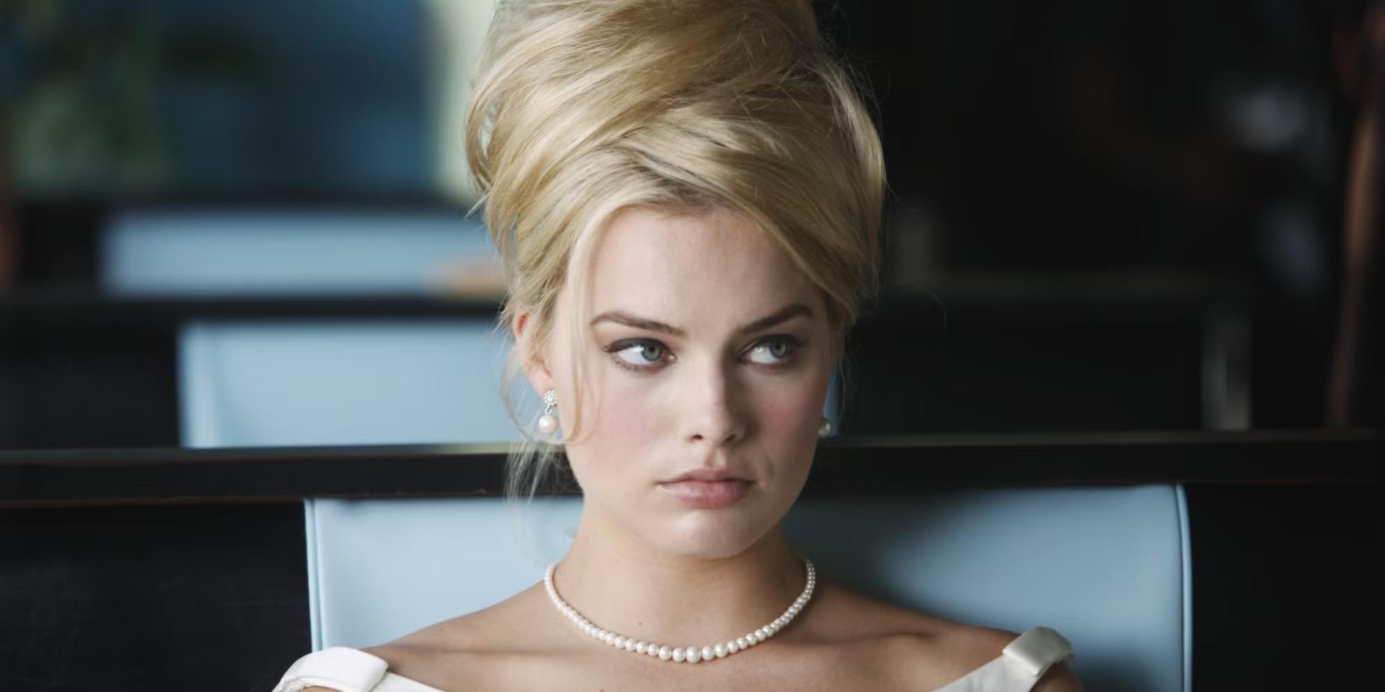 مارگو رابی در نقش لورا با موهای بسته در Pan Am Margot Robbie پربیننده شد