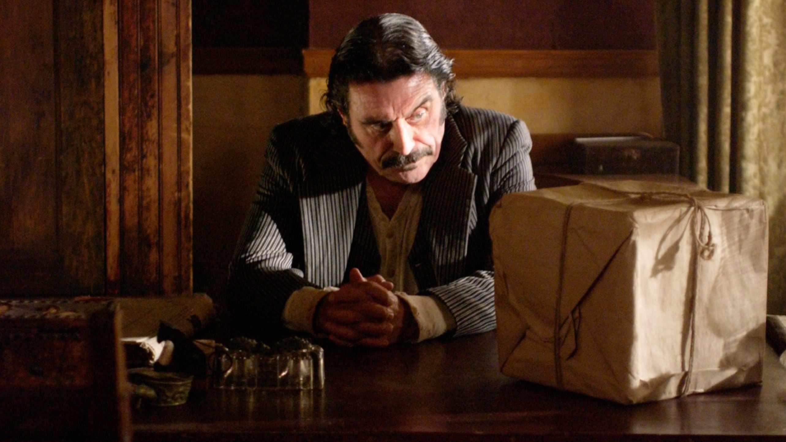 Deadwood - بهترین سریال های HBO Max