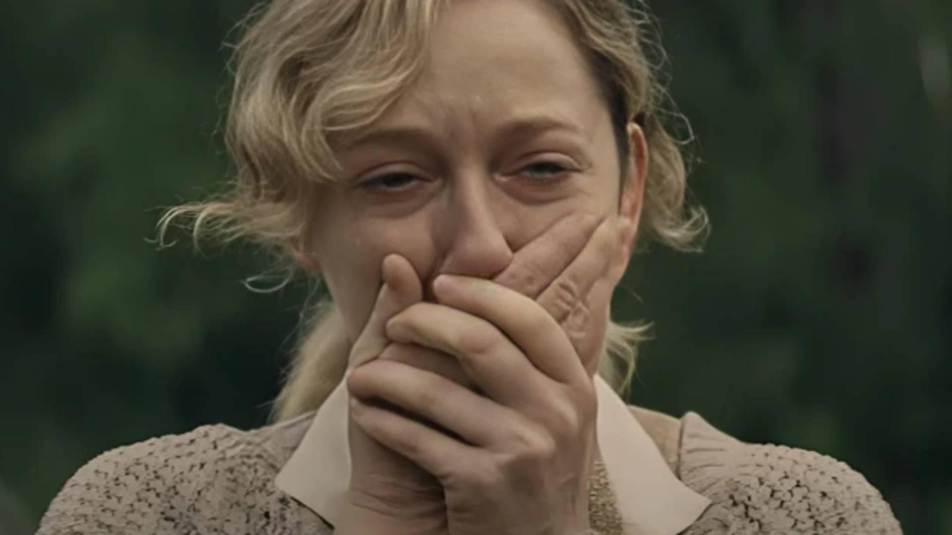 Judy Greer as Ginnie Garraty - توضیح پایان فیلم لانگ واک