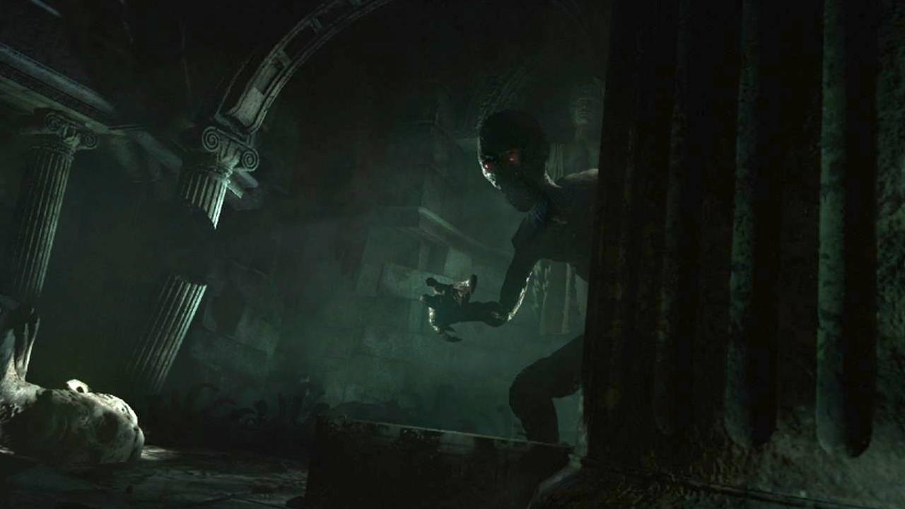 بهترین بازی های ترسناک - Amnesia rebirth screenshot of a red-eyed enemy leaning out from behind a wall