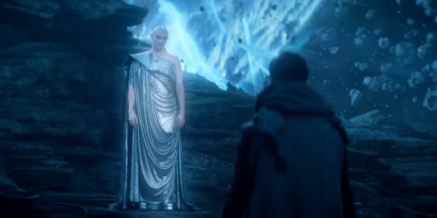 مترون و اورتگاس روی یک ماه بیگانه در «تراریوم» از «جهان های جدید عجیب استار ترک» - توضیح بازنویسی گُرن