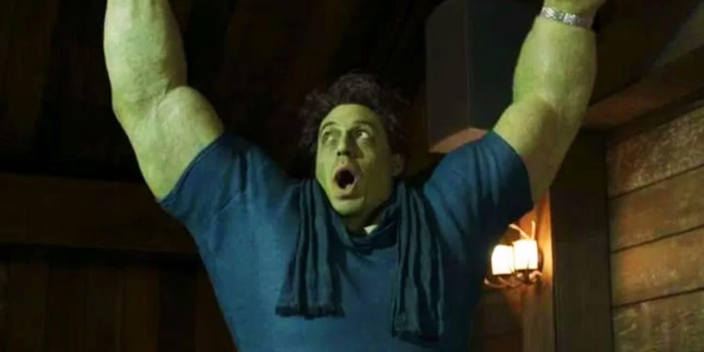 تاد فلپس در حال تبدیل شدن به HulkKing در She-Hulk: Attorney at Law، یکی از بهترین شروران Hulk MCU