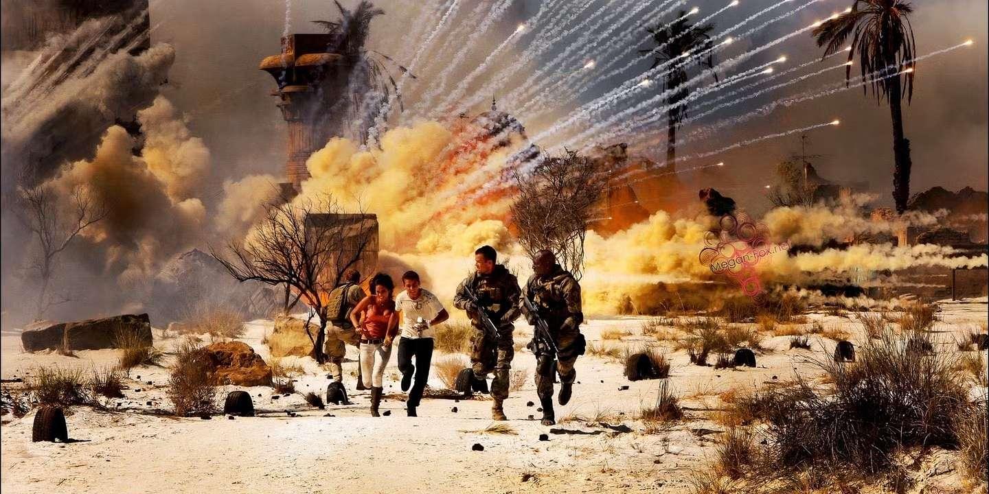 نکات مثبت دنباله های Transformers: سم و میکائلا در حال فرار از انفجار با سربازان در Transformers: Revenge of the Fallen