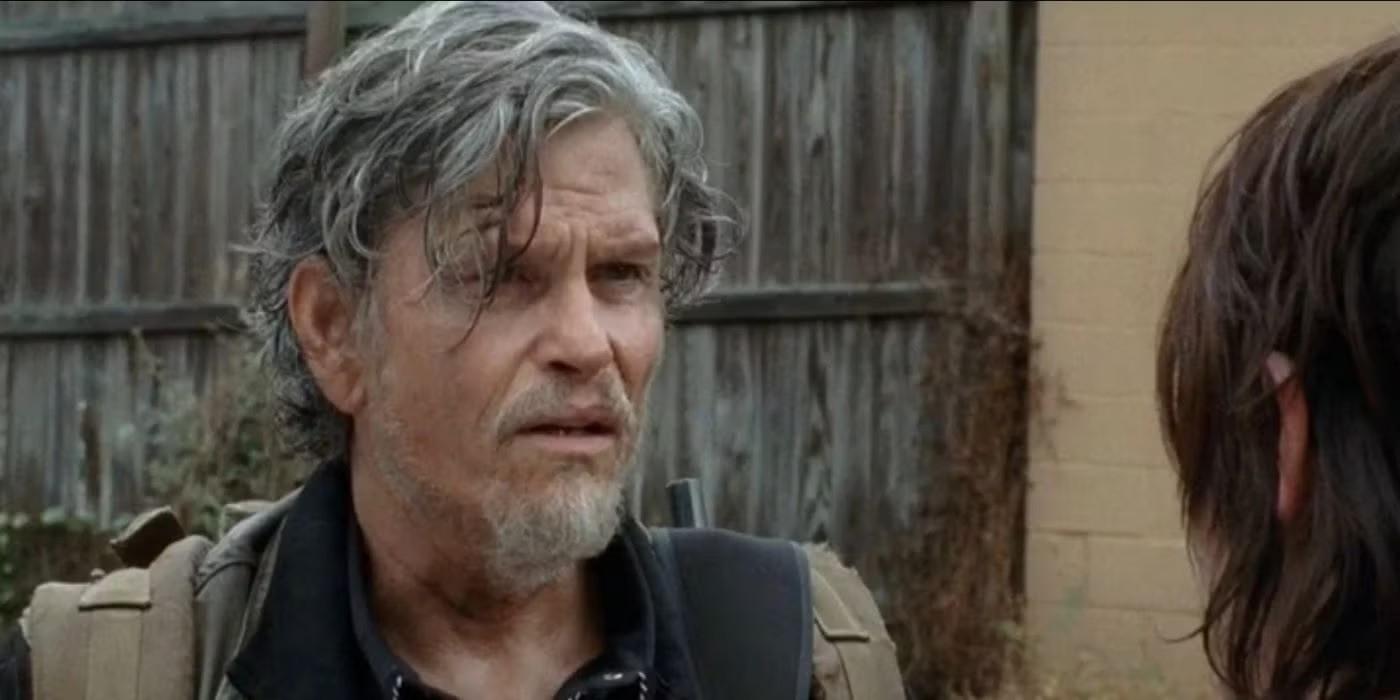 جو در The Walking Dead در حال صحبت با داریل