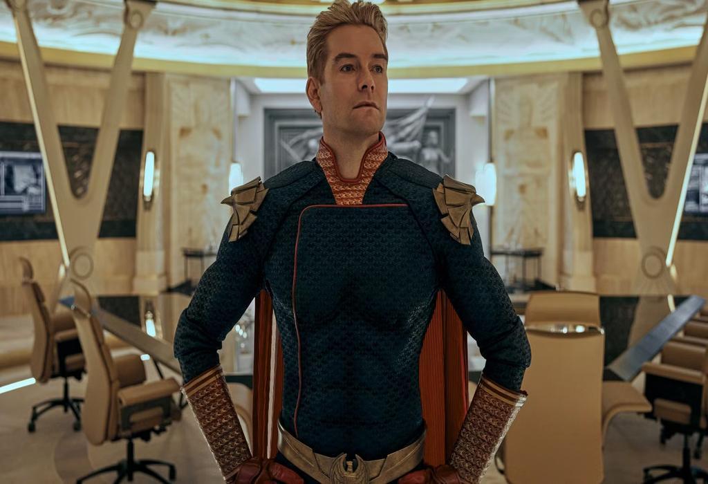 10 سریال ابرقهرمانی برای غیر طرفداران که حتی آن ها را هم جذب می کند