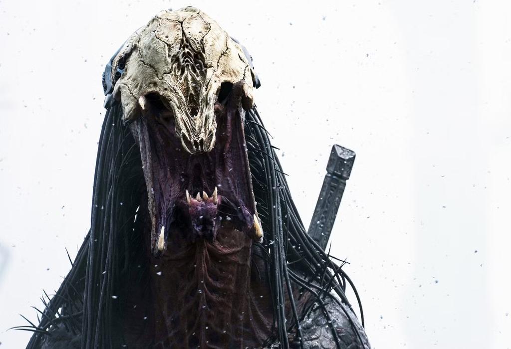 تحسین کارگردان The Predator از فیلم Prey: Prey فرنچایز Predator را نجات داد