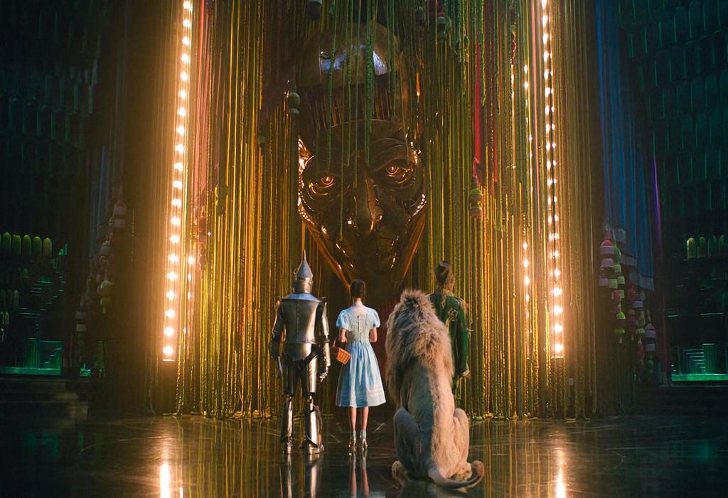 چگونه گریم Tin Man و Scarecrow در فیلم Wicked بدون جلوه های ویژه ساخته شد؟