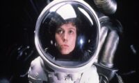 احتمال بازگشت Ripley به Alien: سیگورنی ویور فیلمنامه “فوق العاده” را خواند