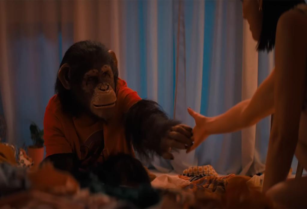 تریلر جدید فیلم ترسناک Primate: هرگز به یک شامپانزه اعتماد نکنید!