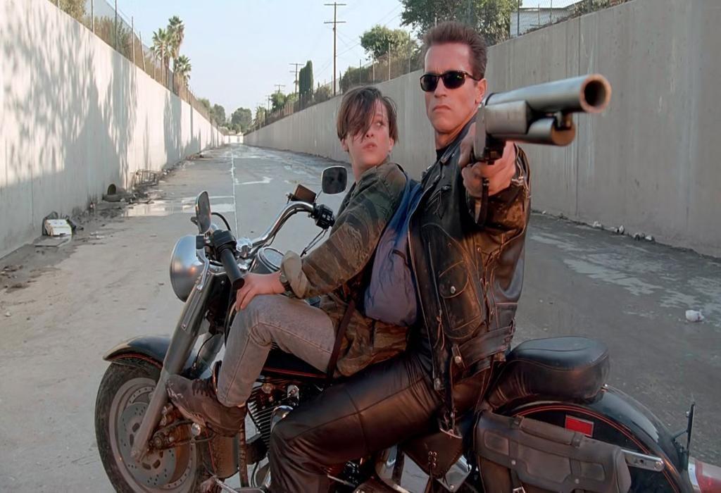 معرفی 10 فیلم علمی تخیلی بهتر از Star Wars که باید تماشا کنید