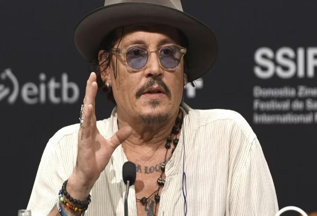 فیلم جدید Johnny Depp ترسناک: بازسازی “A Christmas Carol” با حضور تی وست