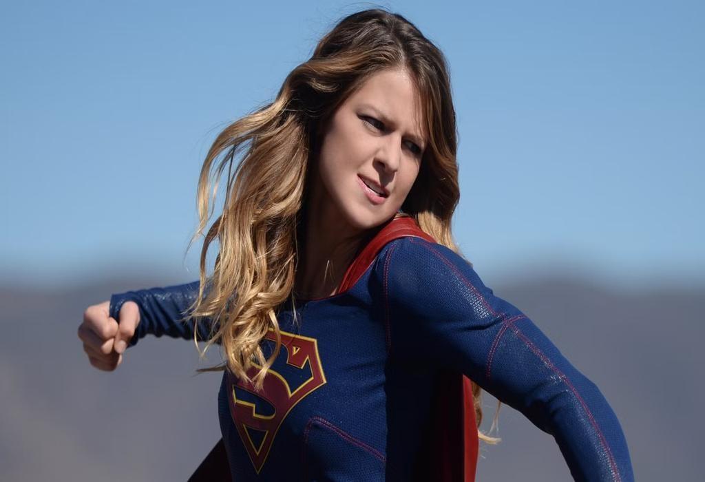 10 نقاط ضعف Supergirl هنگام بازبینی پس از 10 سال