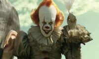 چرا Bill Skarsgård Pennywise شد؟ تردیدهای او برای بازگشت به It: Welcome to Derry و دلیل قانع شدنش