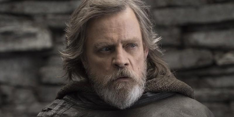 لوک اسکای واکر در The Last Jedi جدی به نظر می رسد، بازگشت Rian Johnson به Star Wars مورد انتظار است.