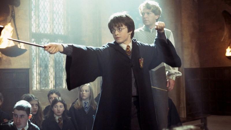 دنیل ردکلیف در نقش هری پاتر در Harry Potter and the Chamber of Secrets، از بهترین فیلم های Harry Potter.