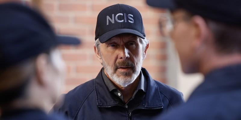 تصویری از پارکر با کلاه NCIS. NCIS فصل 23 نقد و بررسی