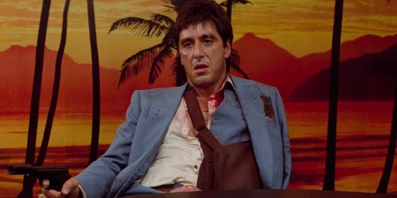 Al Pacino as Tony Montana in Scarface - فیلم گانگستری برای شروع