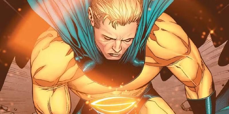 Marvel's Sentry glowing with power - قوی ترین قهرمانان Avengers