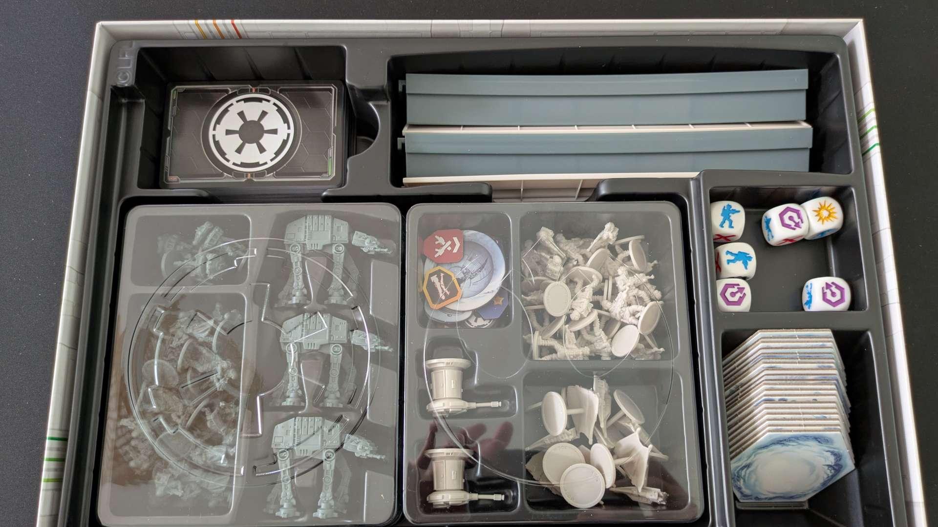 محتویات جعبه و نقد و بررسی بازی Star Wars: Battle of Hoth