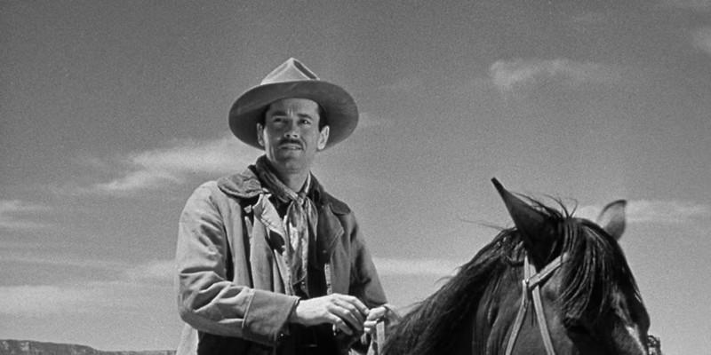 هنری فوندا سوار بر اسب در My Darling Clementine، از بهترین قهرمانان وسترن