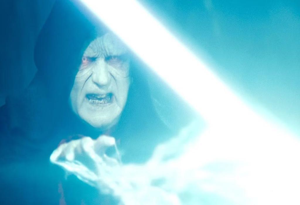 رونمایی از فرم مخفی پالپاتین در Star Wars: Legacy of Vader #10 پیش از Rise of Skywalker