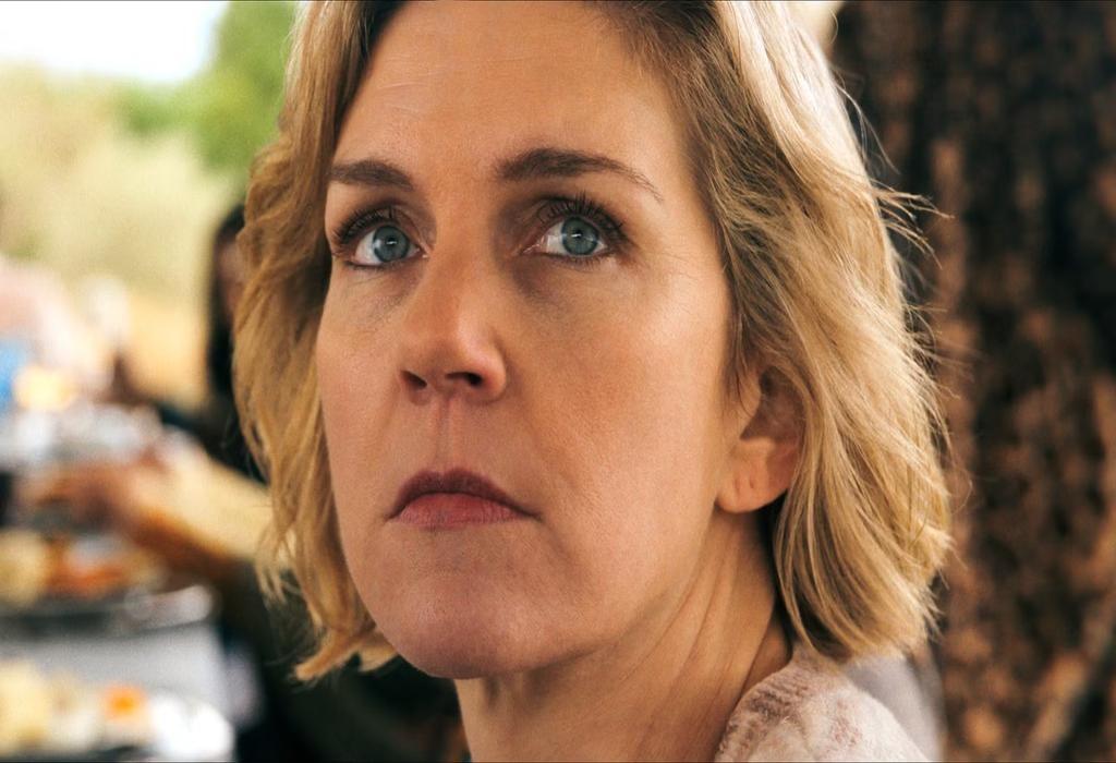 Pluribus اپل تی وی: امتیاز کامل راتن تومیتوز برای ویروس خوشحالی