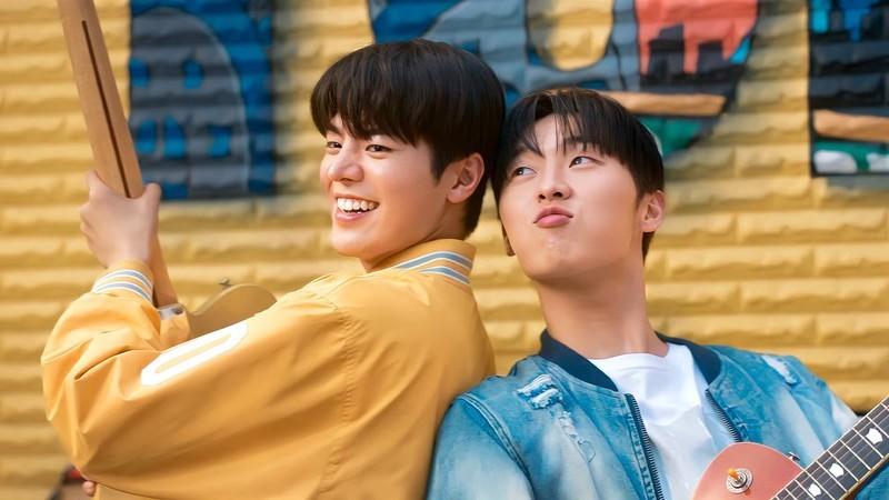 سریال کره ای مشابه Queen of Tears: دو بازیگر در کی-درامای Twinkling Watermelon.