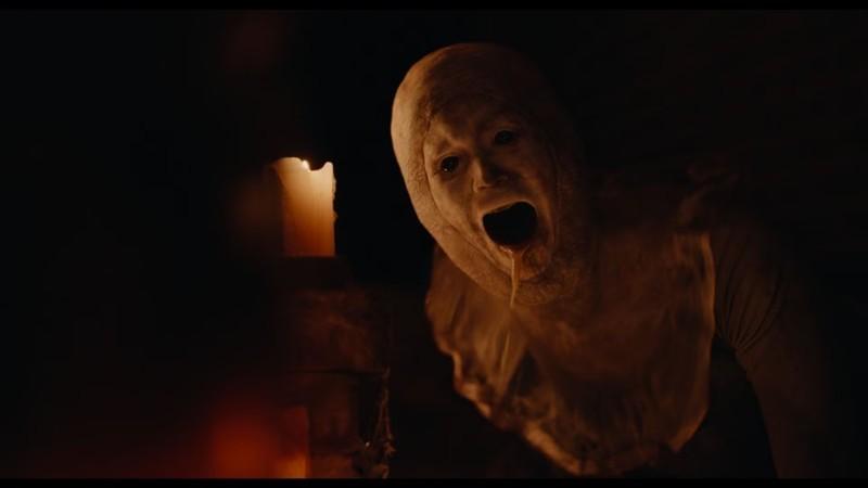 یکی از کودکان هیولایی که در کابین Keeper پرسه می زند، سبک بصری Osgood Perkins