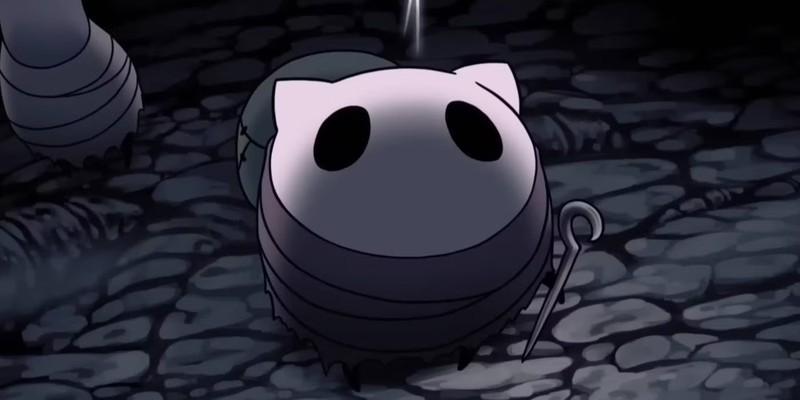 Hollow Knight Silksong bug NPC during one of the game's ending cutscenes - برنامه های Hollow Knight: Silksong DLC
