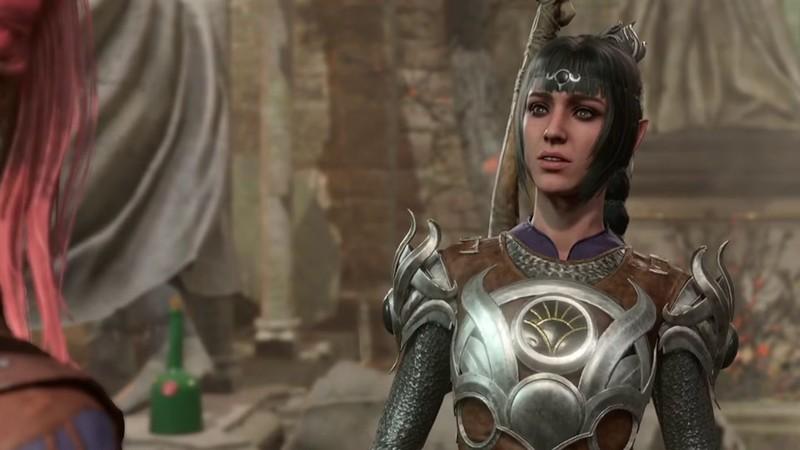 شدو هارت در حال صحبت با آواتار در Baldur's Gate 3. نکات مهم برای تغییر سابکلاس Shadowheart.