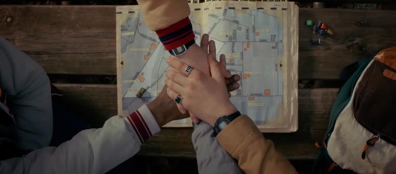 بازیگران Stranger Things در Season 5 دست هاشون رو روی هم گذاشتن - Stranger Things Season 5 نمرات