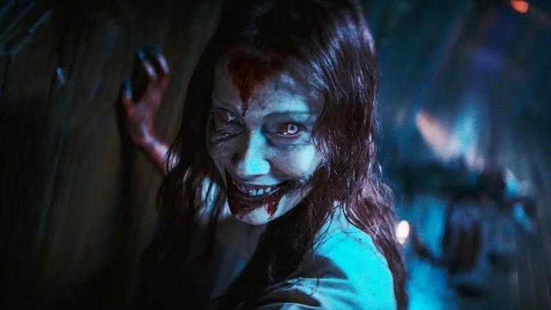 الیسا ساترلند در نقش Ellie Deadite در Evil Dead Rise، از فیلم های ترسناک سال بعد
