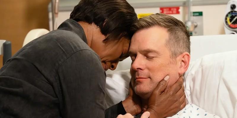 Angela Bassett as Athena Grant with Peter Krause's Bobby Nash in 9-1-1, بهترین زوج های سریال درام