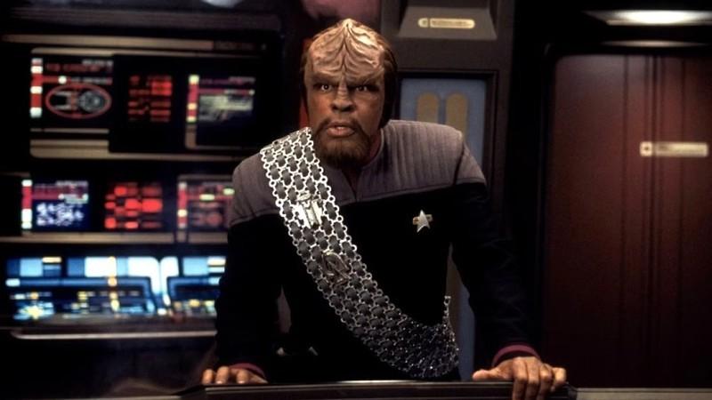 رکورد مایکل دورن در Star Trek: وورف در First Contact