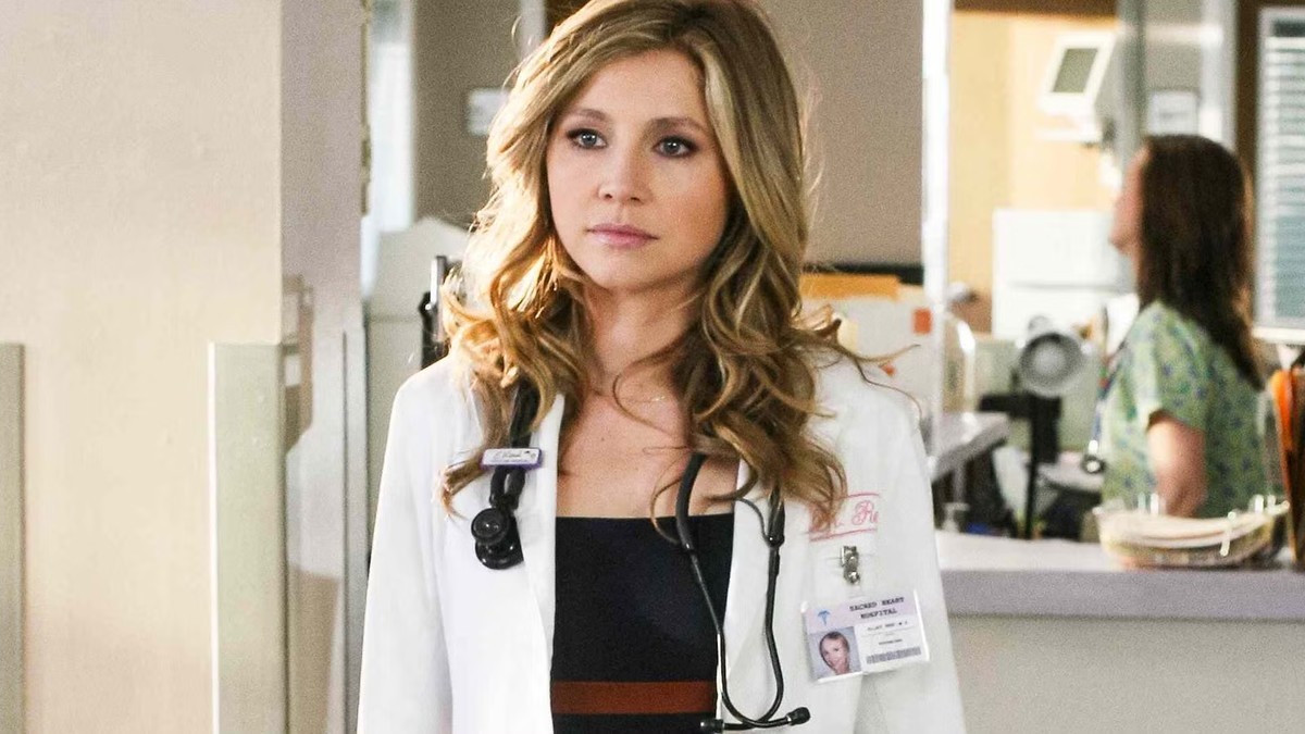 معرفی The Second Best Hospital in the Galaxy؛ کمدی درخشانی که جایگزین Scrubs شد