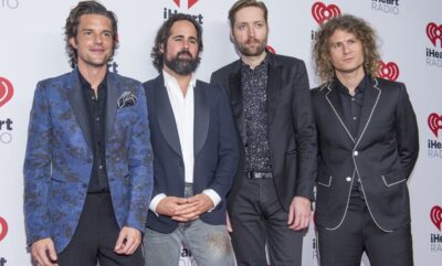 دفاع براندون فلاورز از اشتباه گرامری و بررسی معنی are we human or are we dancer